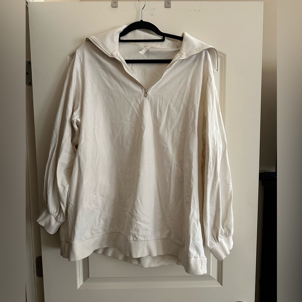 Nap loungewear oversized quarter zip sweatshirt. 100%Cotton. Cream/yellow Large